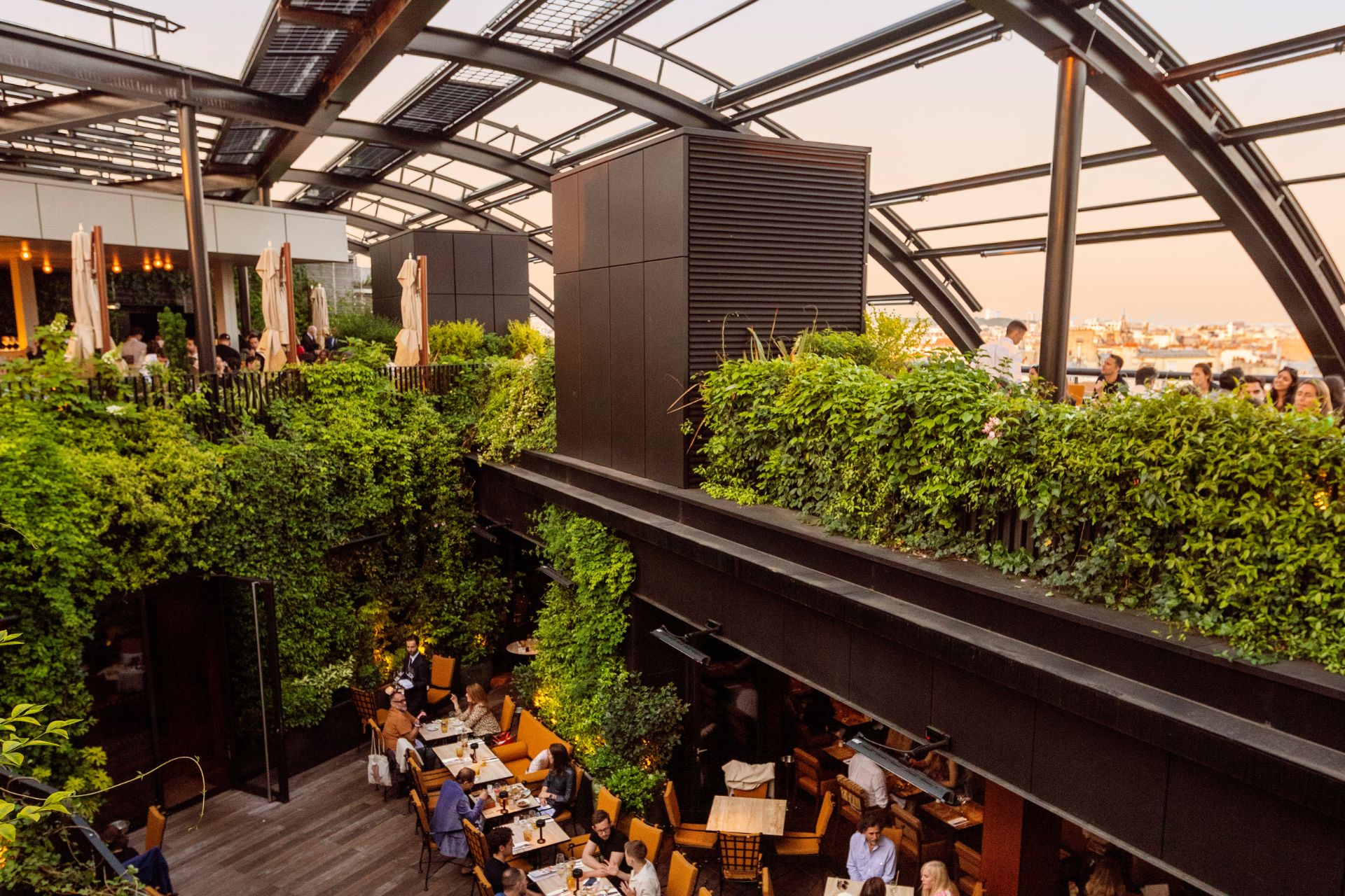 Hôtel-Madame Rêve-restaurant-La Plume-patio-blog